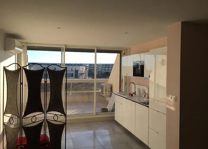 Village Naturiste Le Cap D'agde Heliopolis Sud Vue Agde